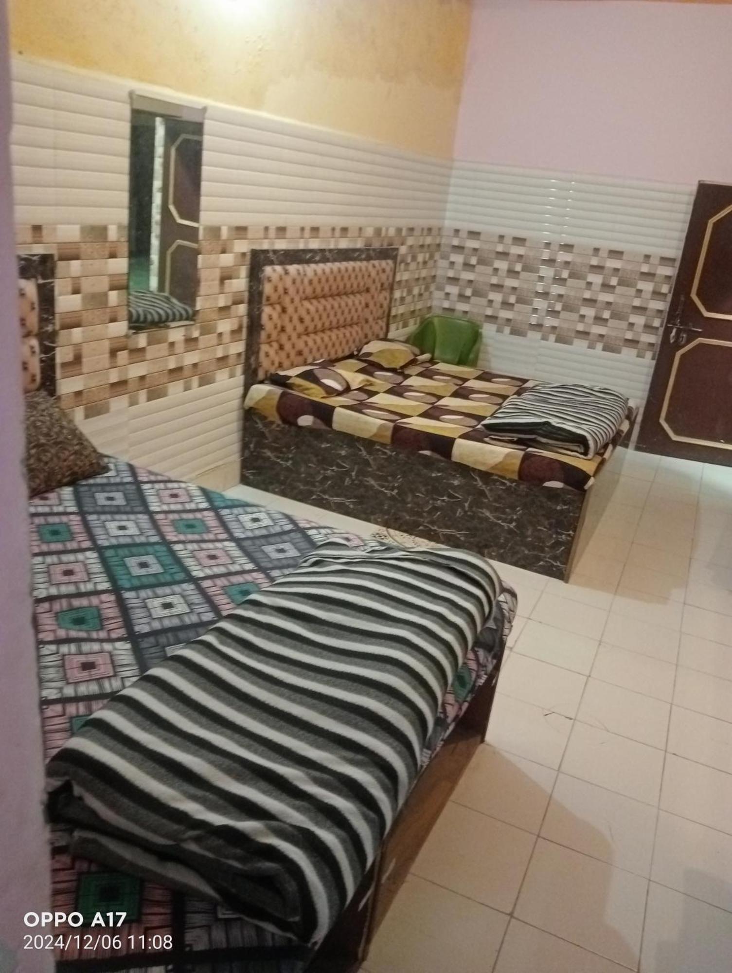 Govind Guest House Mathura Buitenkant foto